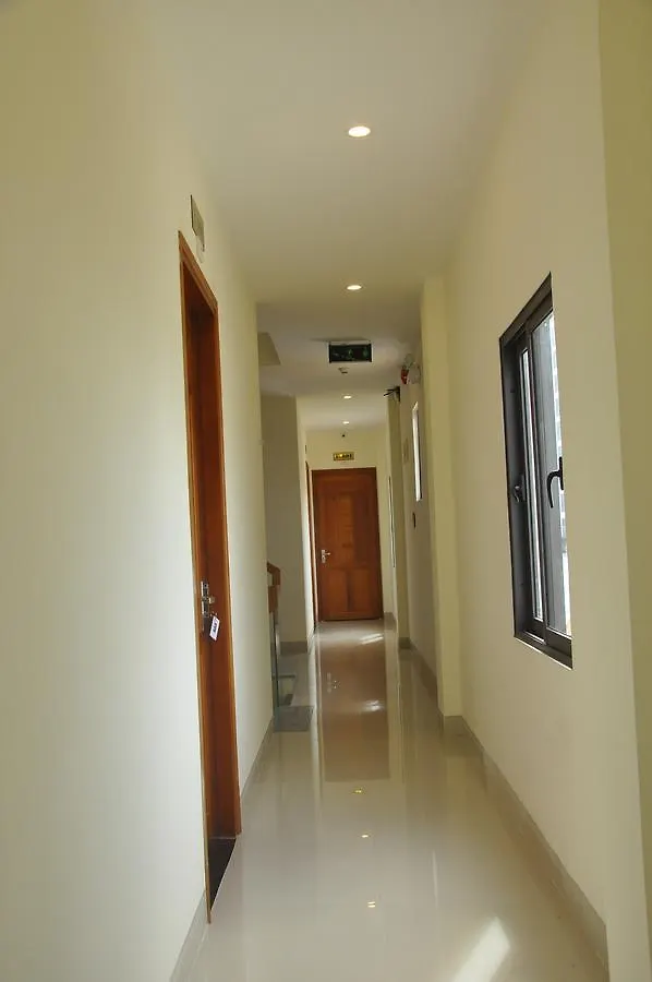 Charming Danang Hotel-203 Nguyen Van Thoai Da Nang